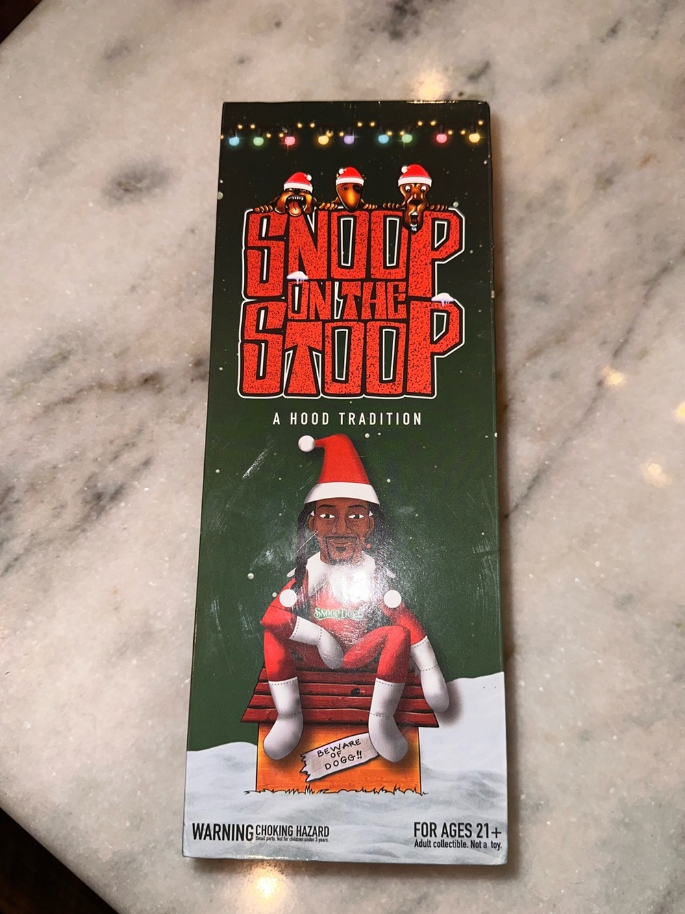 Snoop on the Stoop Holiday Collectible Box